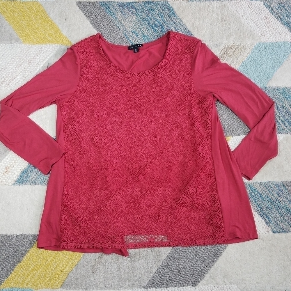 Tribal Coral Croched Long Sleeve Top Large